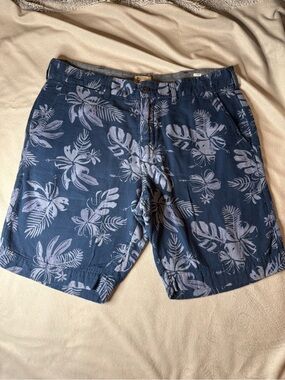 Vintage True Grit flat-front blue tropical floral print style size 34